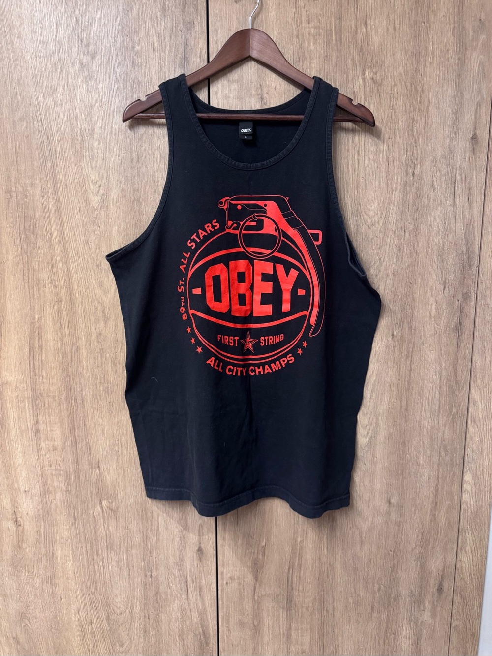 Obey Men’s Black Red Graphic Muscle Shirt L